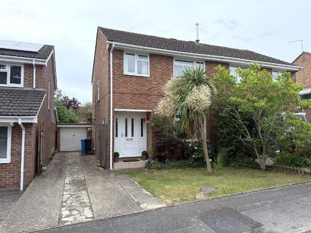 House for sale in Hamworthy, Poole