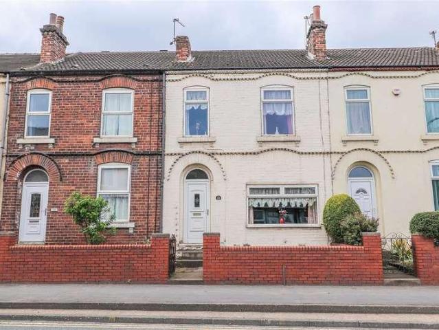 House for sale in Wakefield, Belle Vue