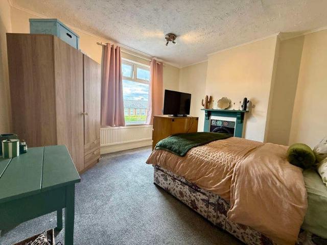 House for sale in Aylestone Park, Old Wharf