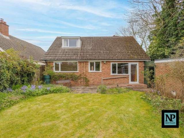 House for sale in Gun Hill, Warwickshire