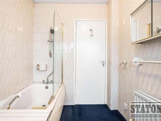 House for sale in East Barnet, Greater London