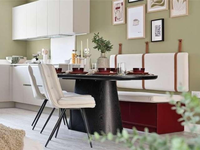 House for sale in Buckler's Park, Crowthorne