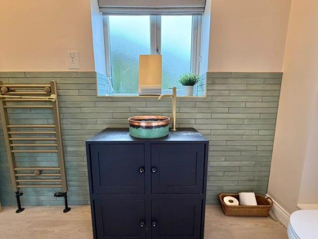 House for sale in Heatherside, Heol-las