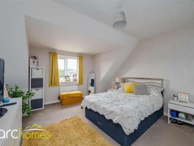 House for sale in Leigh, Pennington Wharf