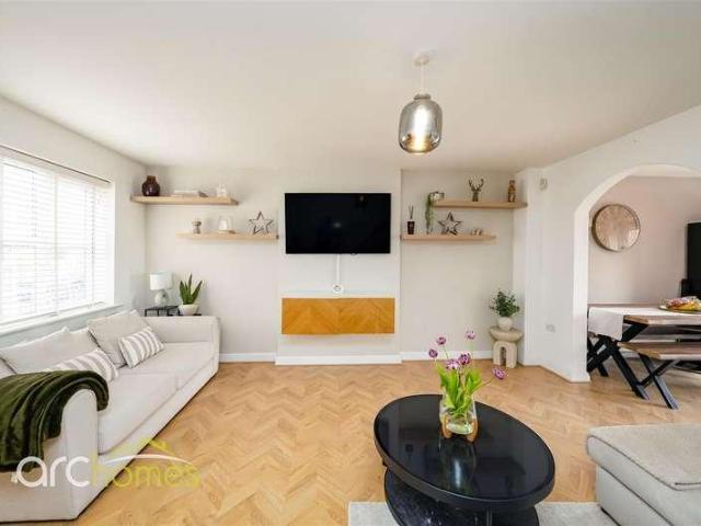 House for sale in Howe Bridge, Wigan