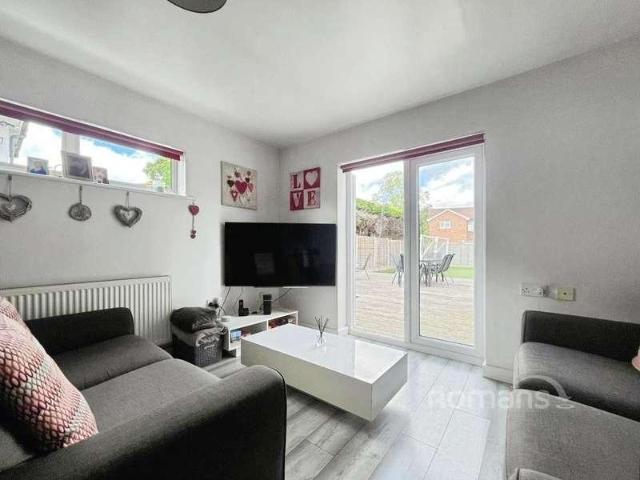 House for sale in Fole, Surrey