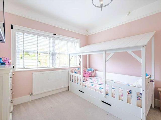 House for sale in Pouchen End, Hertfordshire