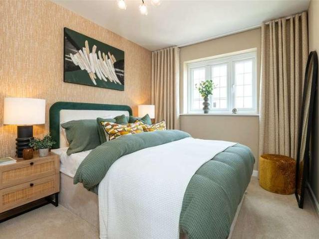 House for sale in Hounsome Fields, Priest Down