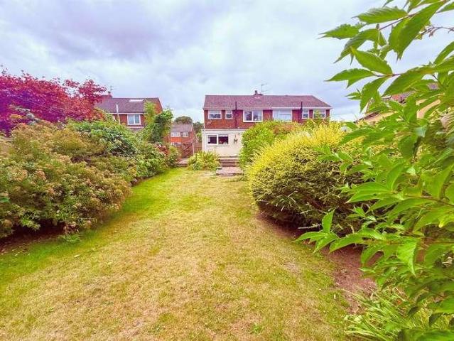 House for sale in Halton
