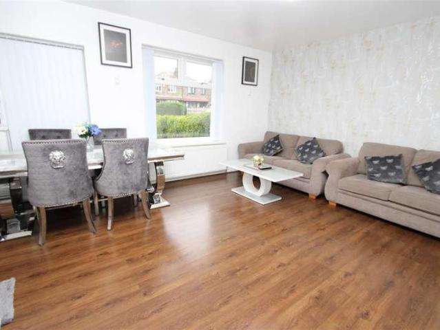 House for sale in Farsley, Leeds
