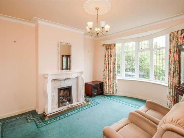 House for sale in West Ardsley, Tingley