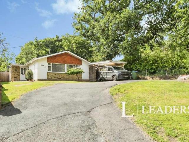 House for sale in Horsham, West Sussex