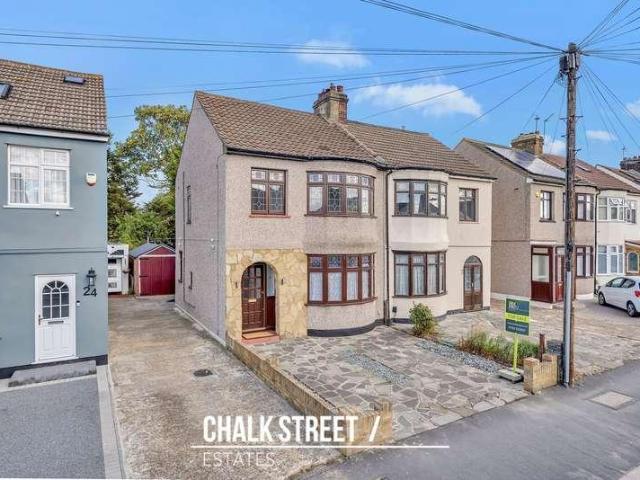 House for sale in London Borough of Havering, Greater London