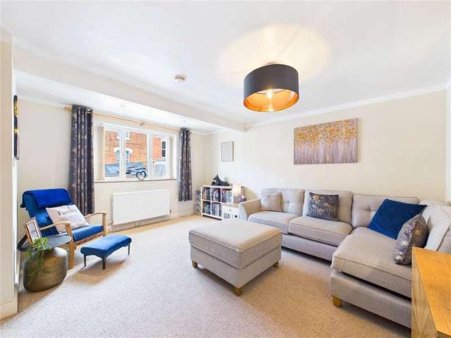 House for sale in Red Hill, Worcestershire
