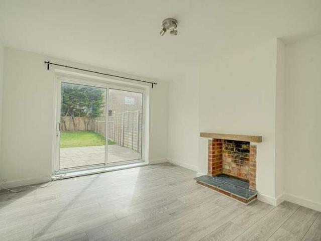House for sale in Leighton-Linslade, Leighton Buzzard