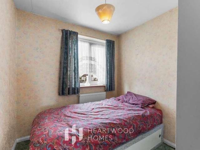 House for sale in Five Acres, Hertfordshire