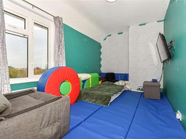 House for sale in Ash, Kent