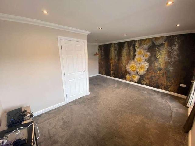 House for sale in Borehamwood, Hertsmere
