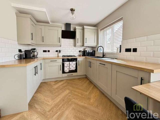 House for sale in Bracebridge, Lincoln