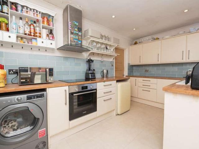 House for sale in Kingswood, South Gloucestershire