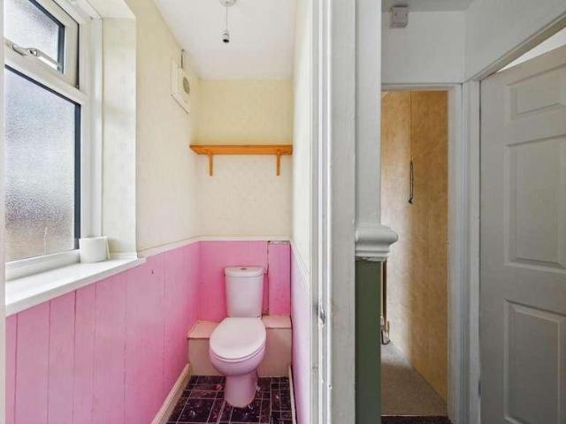House for sale in Ferrybridge, West Yorkshire