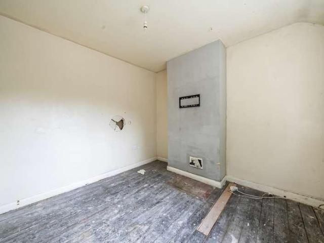House for sale in Hammond Street
