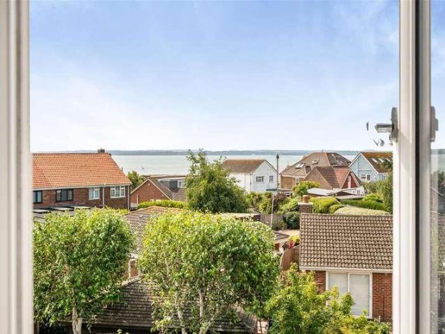 House for sale in Lee-on-the-Solent, Middlecroft