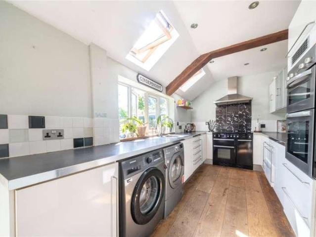 House for sale in Punnett's Town, Cross In Hand