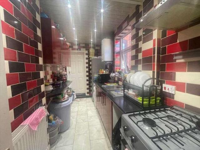 House for sale in Highfields, Leicester