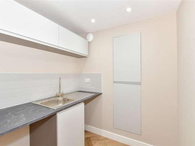 House for sale in Drayton, City Of Portsmouth
