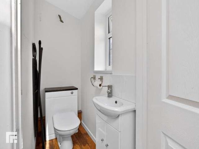 House for sale in Falcon Lodge, Wales