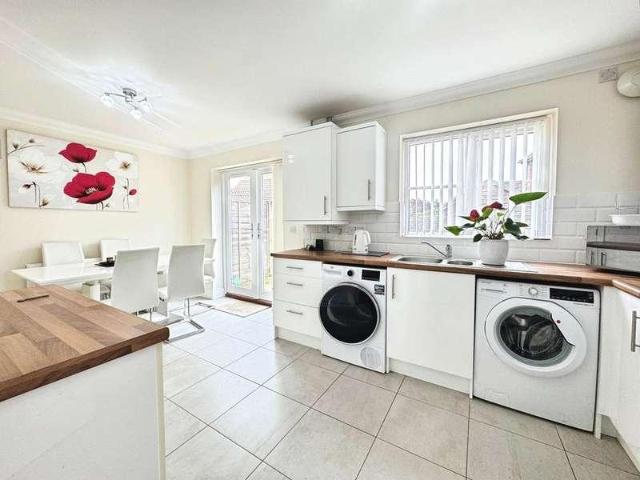 House for sale in Brightlingsea, Dale Hill