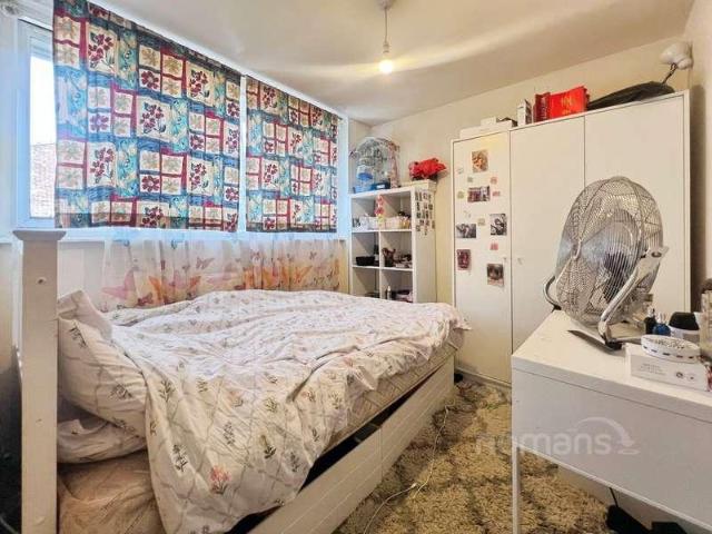 House for sale in North Town, Aldershot