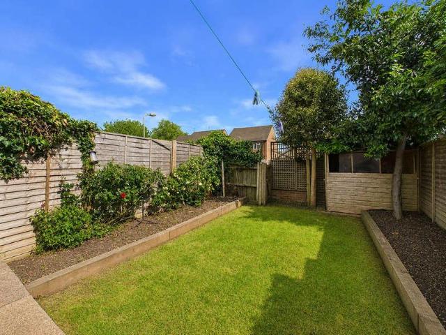 House for sale in Lunnon, Buckinghamshire