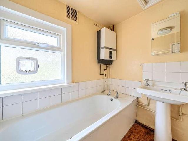 House for sale in Clapham Junction, Greater London