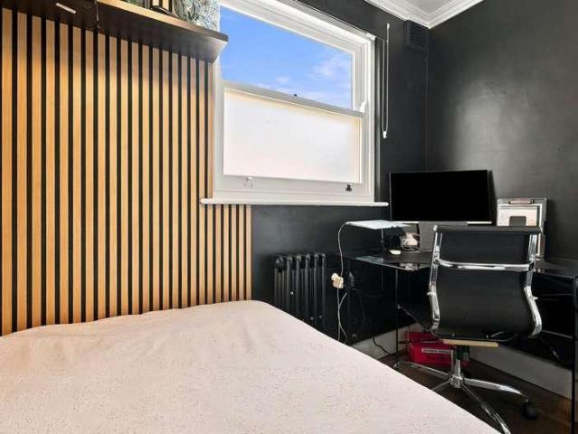 House for sale in Temple Mills, Greater London