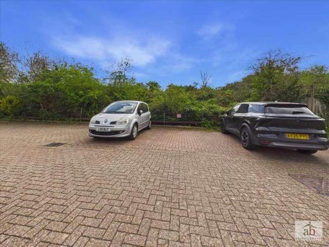 House for sale in Key Street, Suffolk