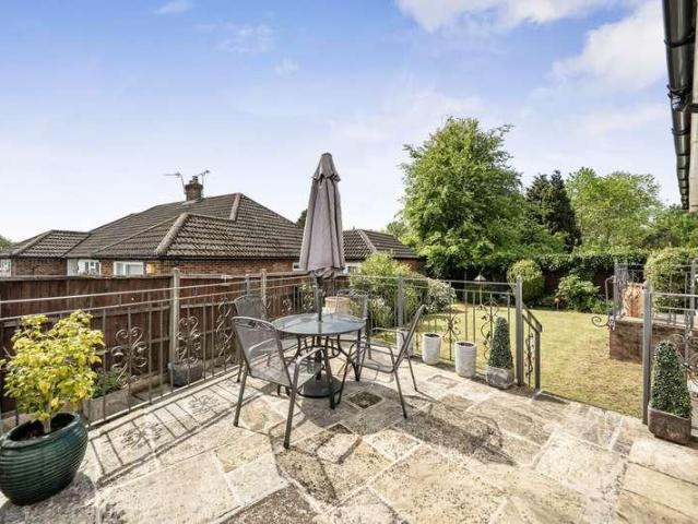 House for sale in Chorleywood, Three Rivers