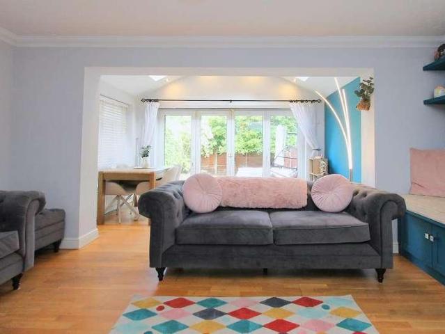House for sale in Wollaston, Amblecote
