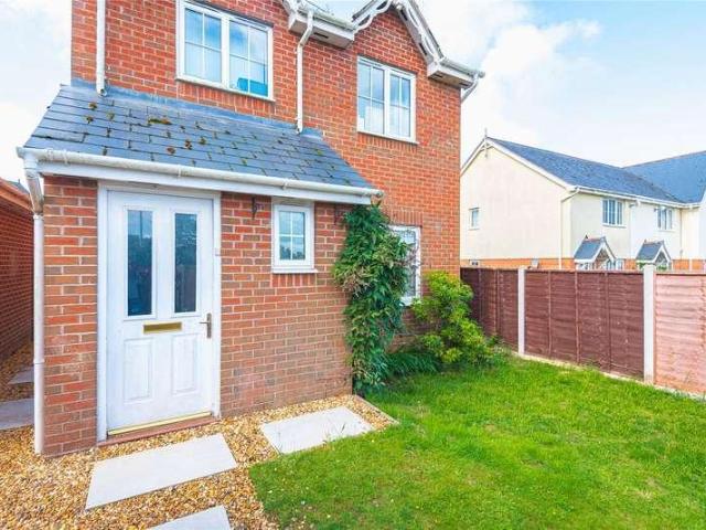 House for sale in Adfa, Wales