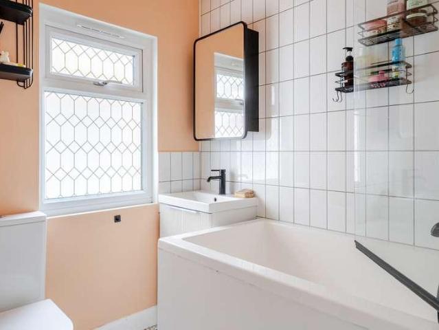 House for sale in Kingswood, South Gloucestershire