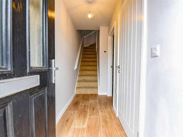 House for sale in Sharpness, Stroud
