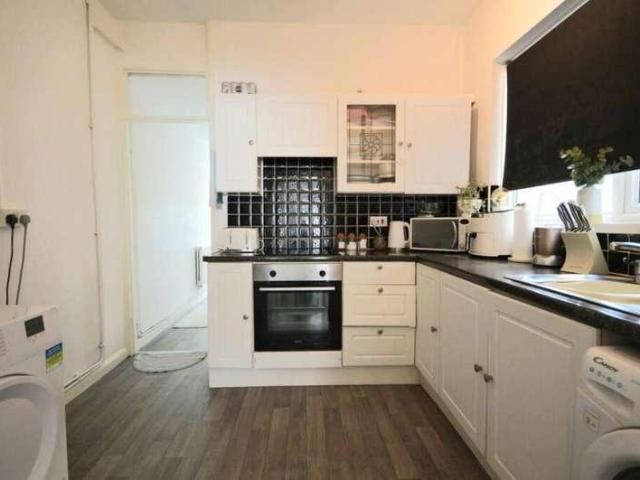 House for sale in Cimla, Neath
