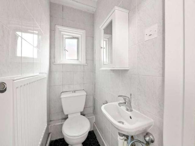 House for sale in Wealdstone, Greater London