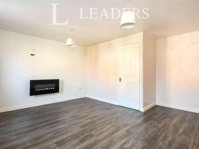 House for sale in Berry Hill, Potters Corner