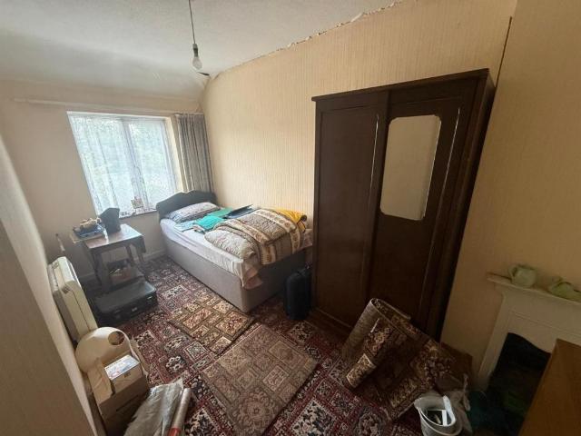 House for sale in Stourbridge, West Midlands