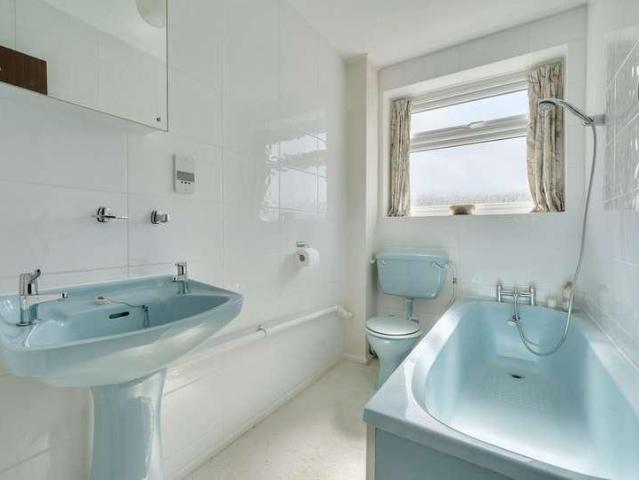 House for sale in Gloucester, Gloucestershire