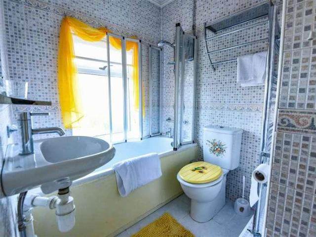 House for sale in Cam, Stroud