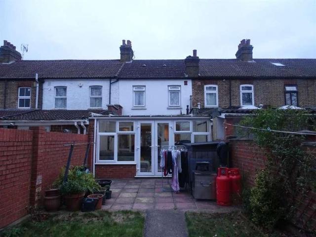 House for sale in London Borough of Ealing, Greater London