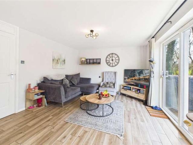 House for sale in Perryfields, West Sussex